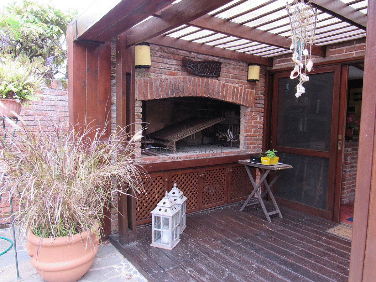 Casa ID.2878 - Casa en Mansa 4 dormitorios y dependencia, con piscina y barbacoa