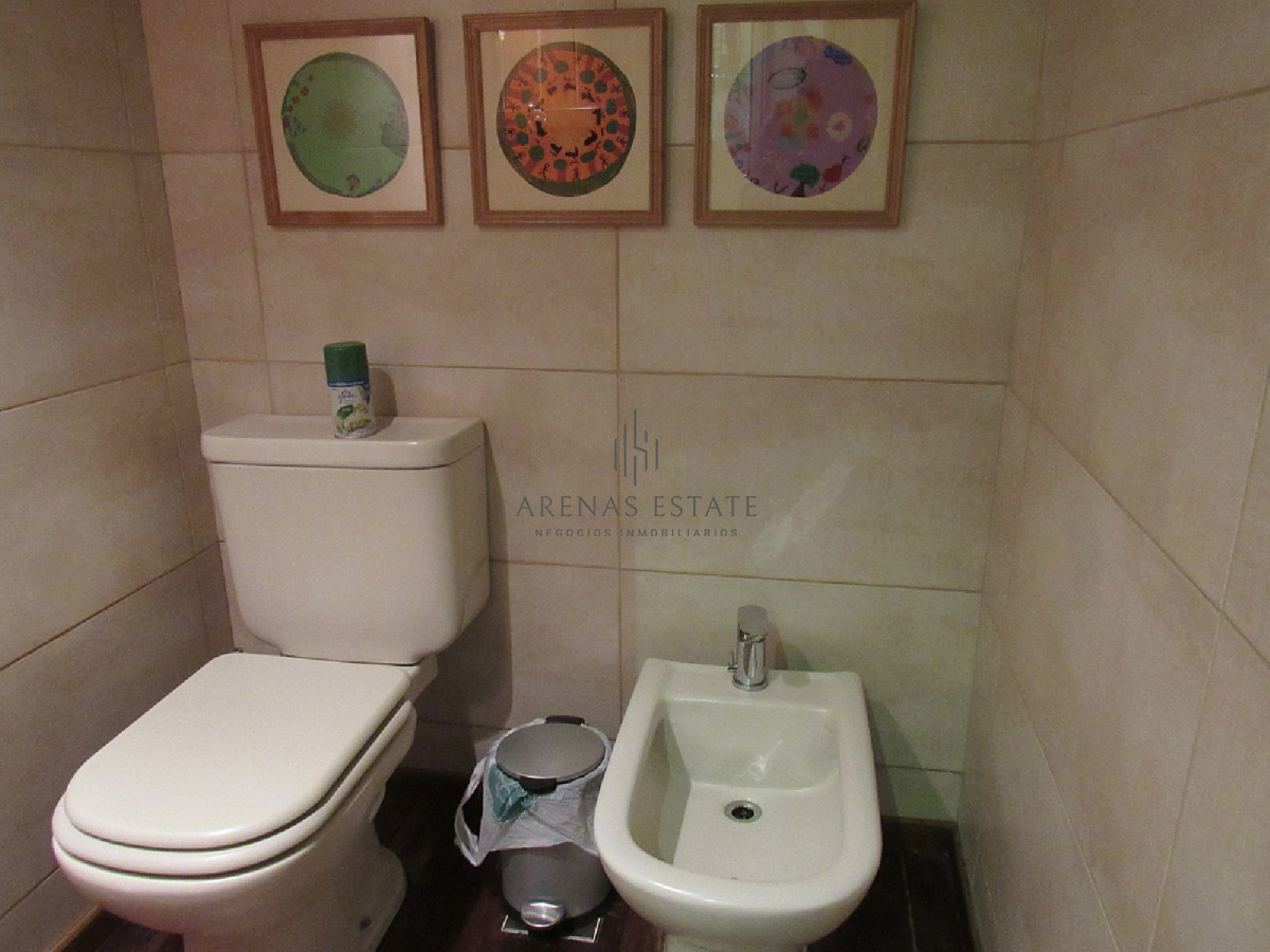 Casa ID.2878 - Casa en Mansa 4 dormitorios y dependencia, con piscina y barbacoa