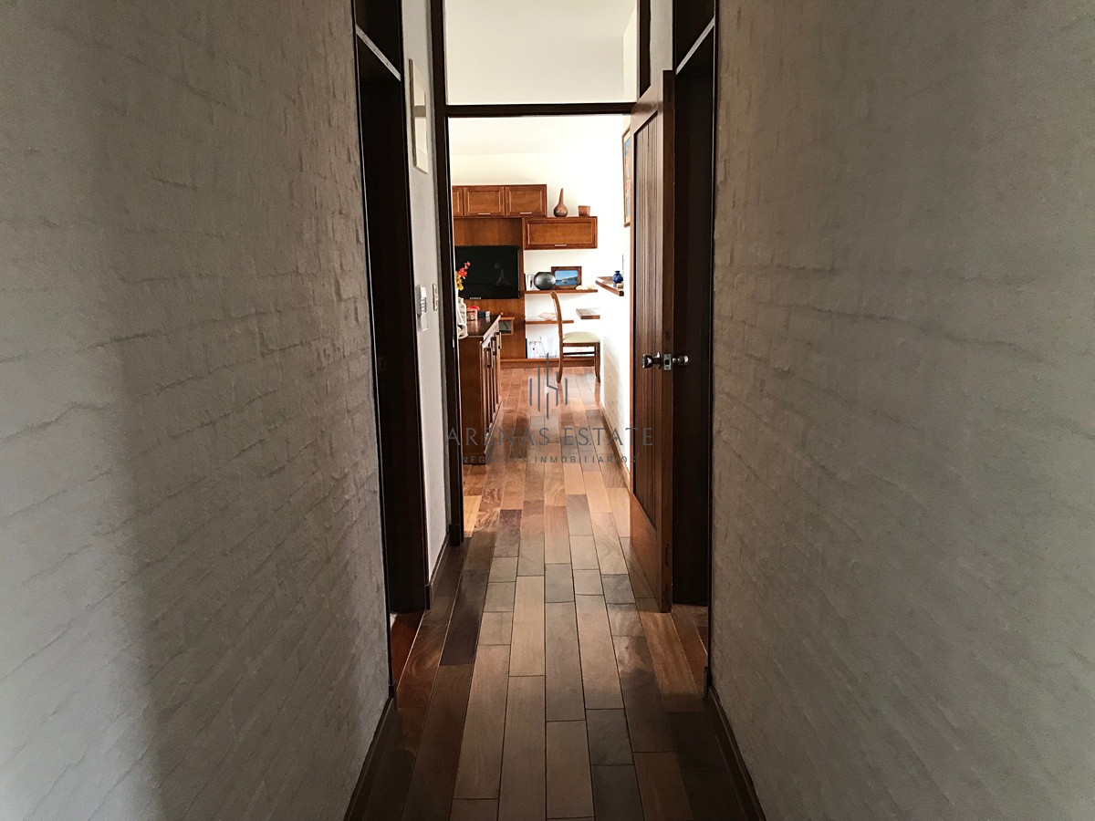 Casa ID.4048 - Casa en Mansa 4 dormitorios con piscina y barbacoa