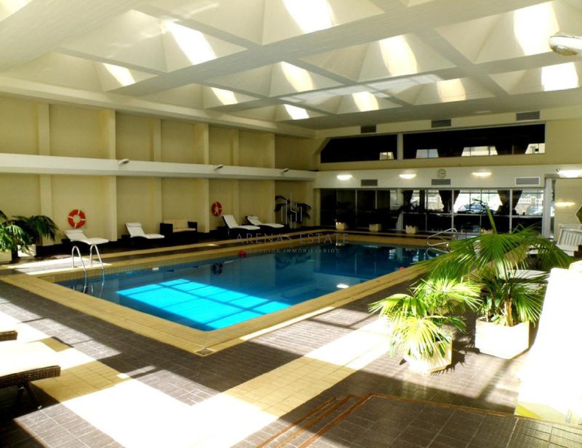 Apartamento ID.2351 - Apartamento en Venta en Península , Punta del Este , 3 dormitorios y servicio