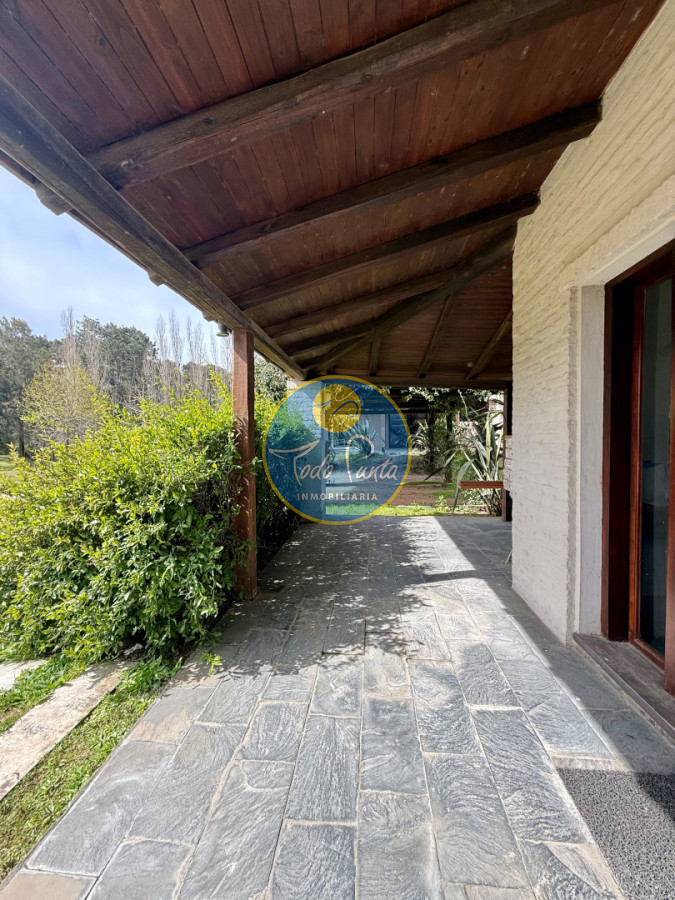 Miniatura de Casa de 2 dormitorios en Pinares, Punta del Este | Todo Punta