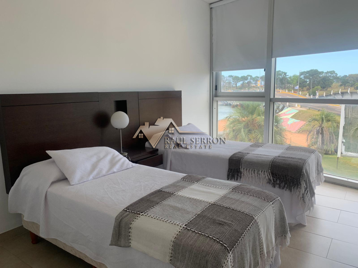 Apartamento ID.1902 - Venta de Apartamento en La Barra 3 dormitorios 2 baños