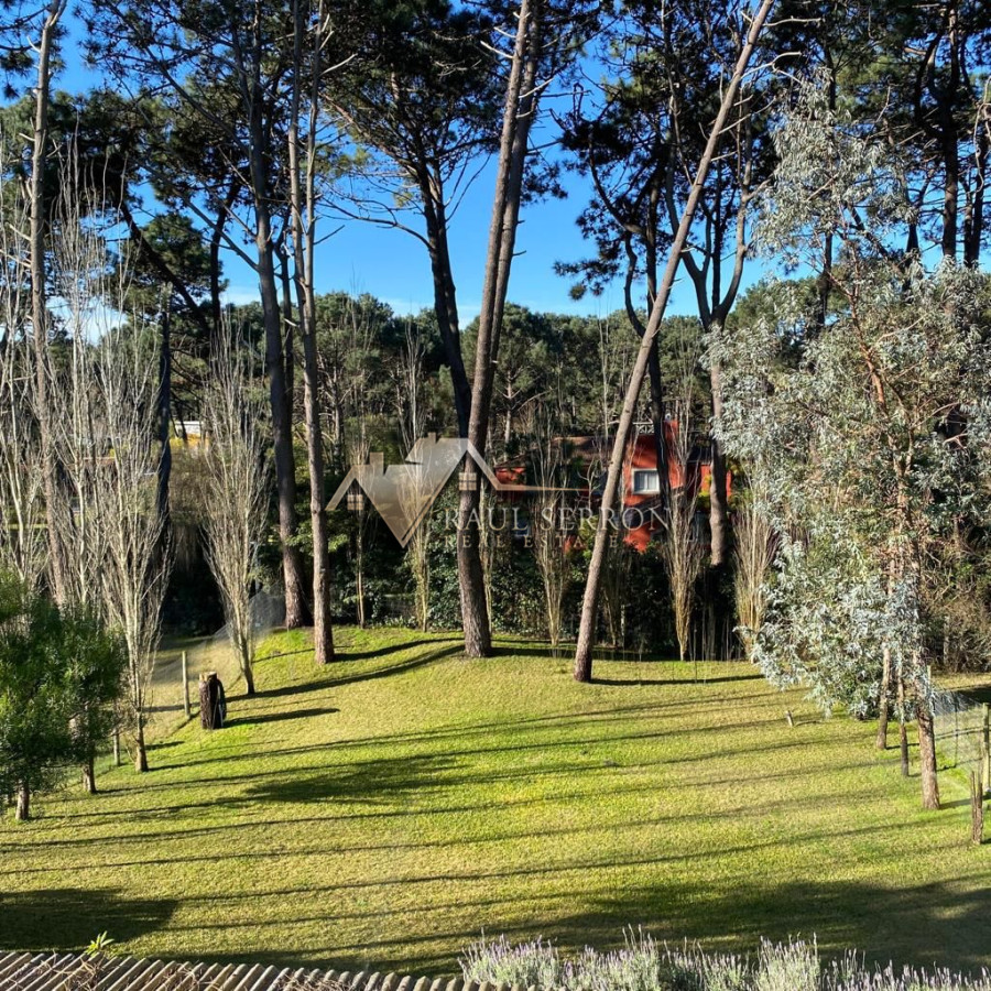 Casa ID.2612 - VENTA DE CASA DE 4 DORMITORIOS EN SUITE EN RINCON DEL INDIO 