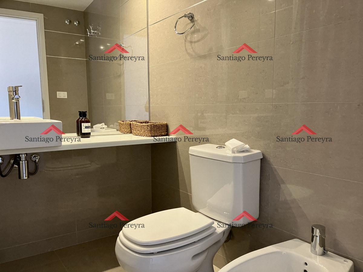 Apartamento ID.15029 - Apartamento en venta a metros de playa Mansa amueblado a estrenar.