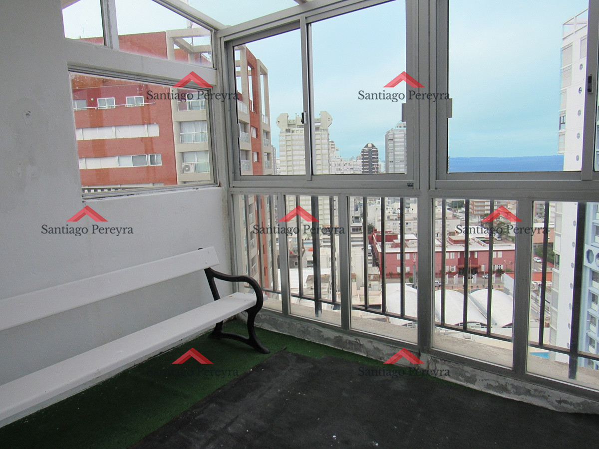 Apartamento ID.15113 - Penthouse en Península 1 dormitorio con gran balcón
