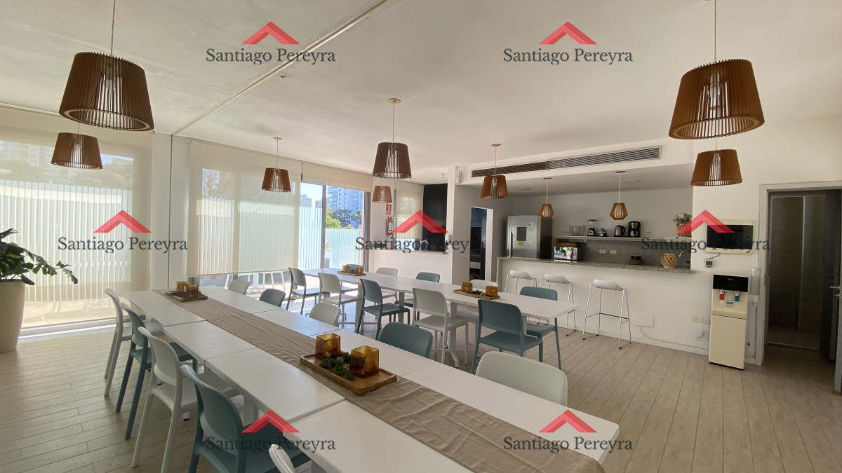 Apartamento ID.15029 - Apartamento en venta a metros de playa Mansa amueblado a estrenar.