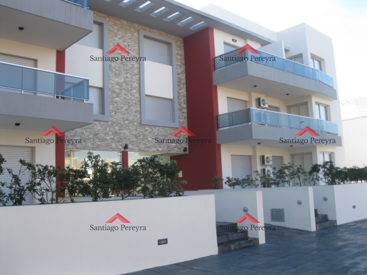 Apartamento ID.15010 - Apartamento en Península 1 dormitorio con garage