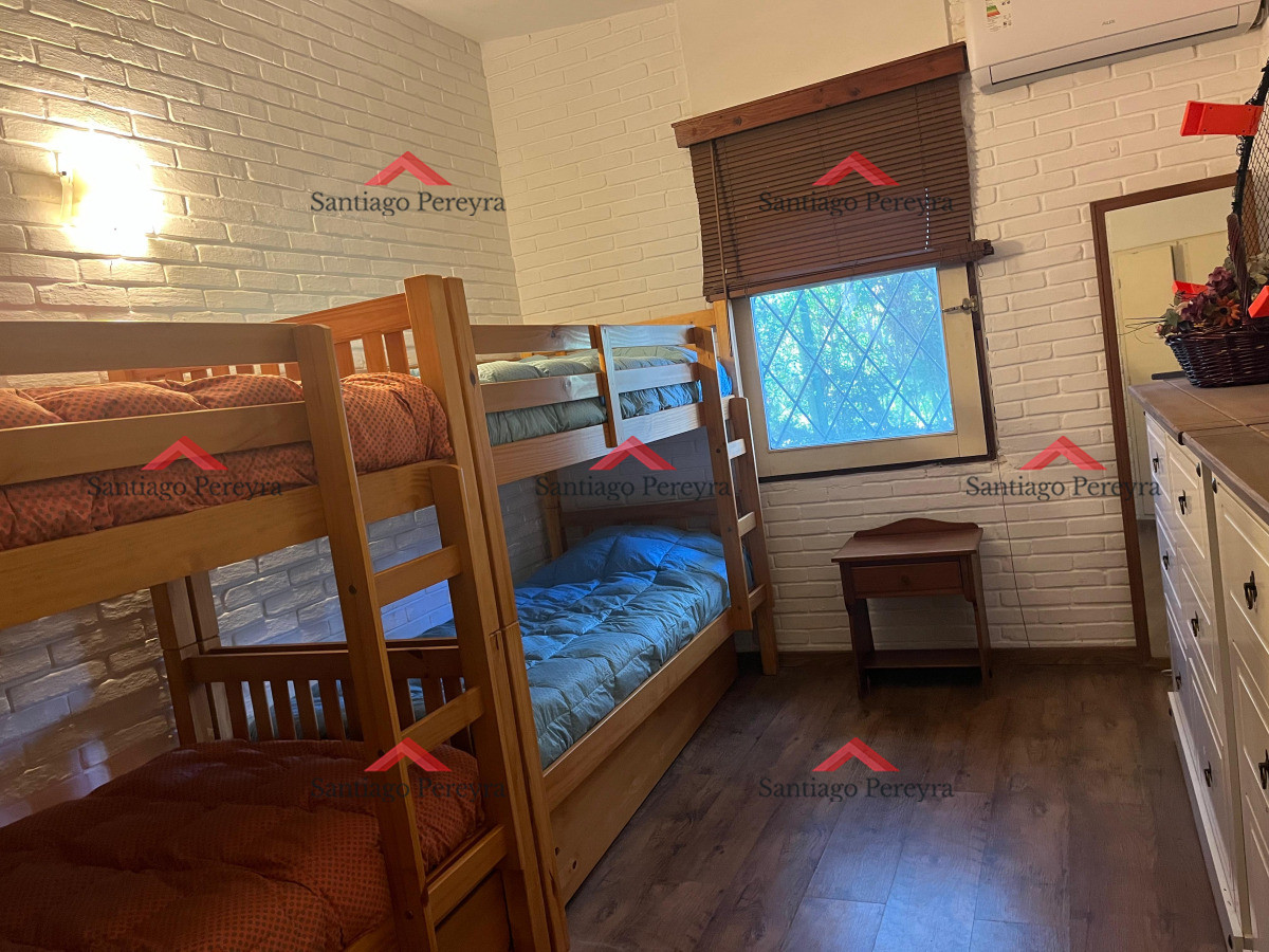 Casa ID.16924 - Sobre Avenida Córdoba