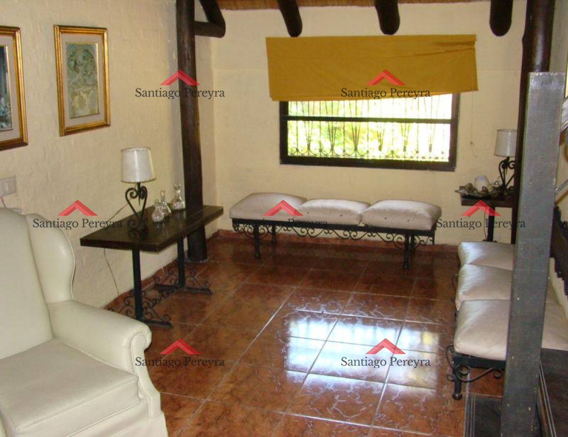 Casa ID.15328 - Cabaña en Pinares, a metros del mar....