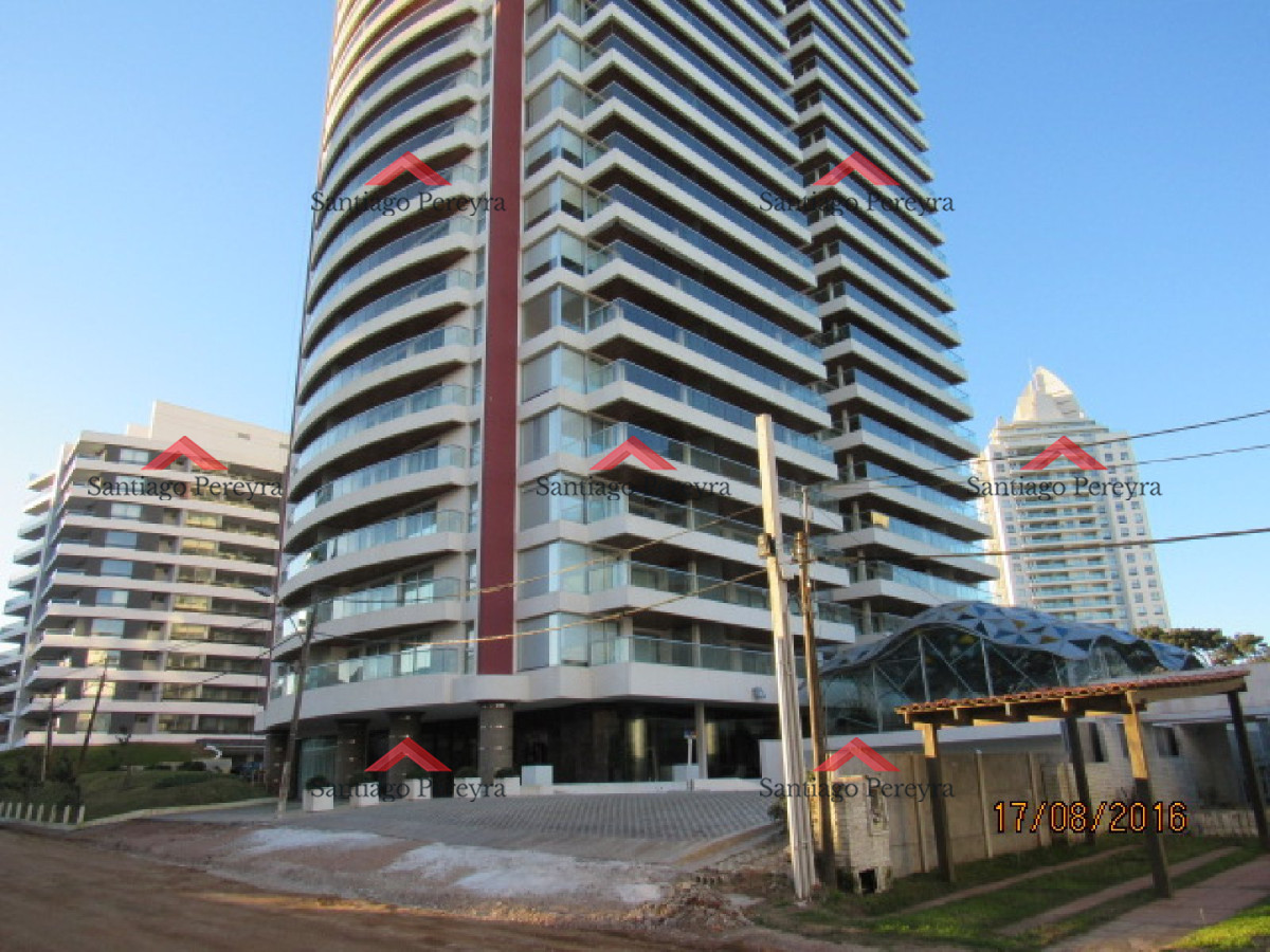 Apartamento ID.13796 - Moderno apartamento en venta, 2 dormitorios, excelentes amenities, brava, terraza