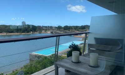 Venta Apartamento de 3 dormitorios y dependencia en La Barra, Maldonado