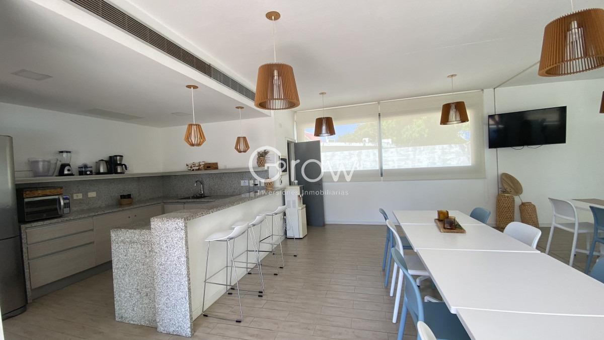 Apartamento ID.1238 - Apartamento en venta a metros de playa Mansa amueblado a estrenar.