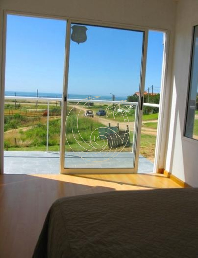 Casa ID.21092519 - Casa en Punta Piedras 3 dormitorios en 2 plantas