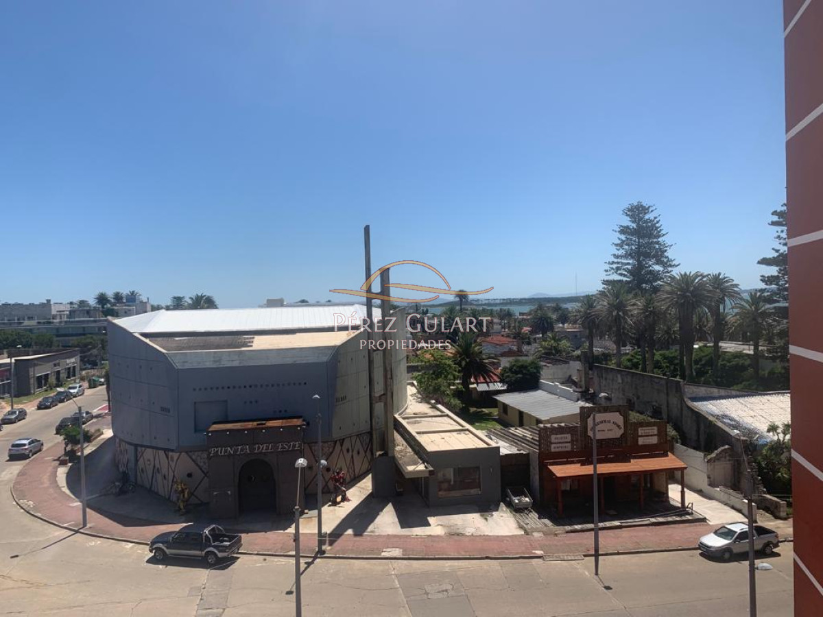 Apartamento ID.414 - Apartamento en alquiler zona Puerto.