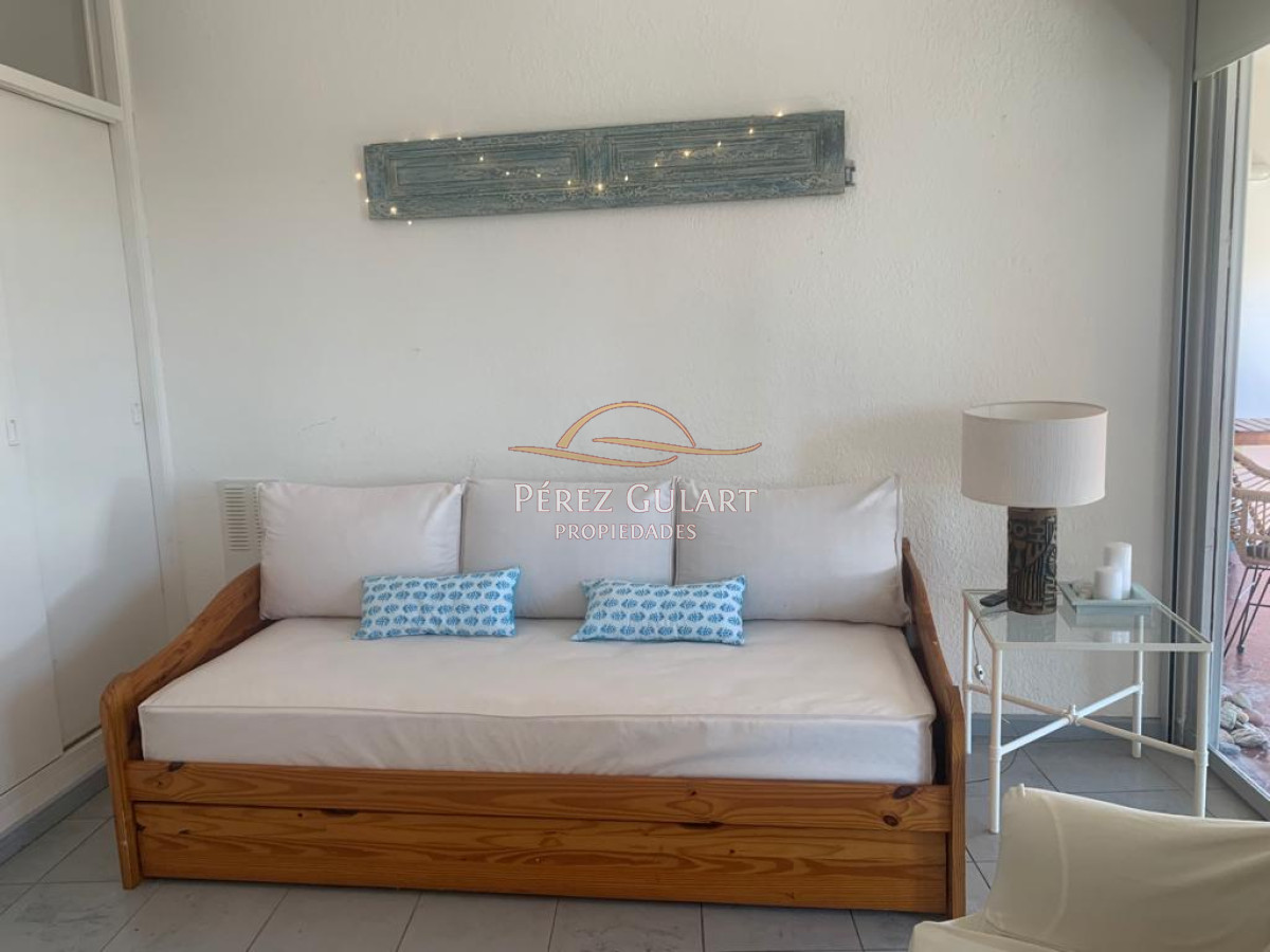 Apartamento ID.414 - Apartamento en alquiler zona Puerto.
