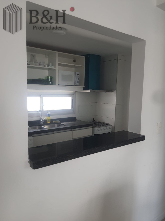 Apartamento ID.7250 - En plena Peninsula y a pasos del Puerto en el Casco Viejo