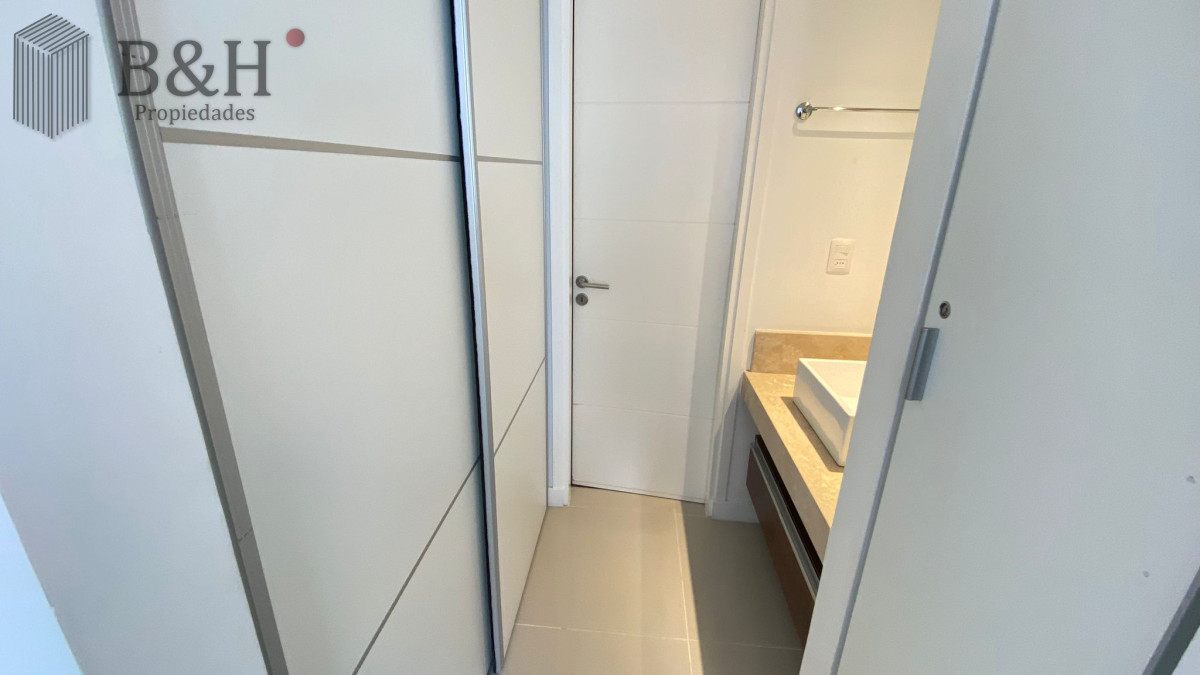Apartamento ID.3314 - Apartamento en Brava 2 dormitorios con terraza y garage