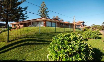 Excelente casa a 100 mts de Playa Mansa