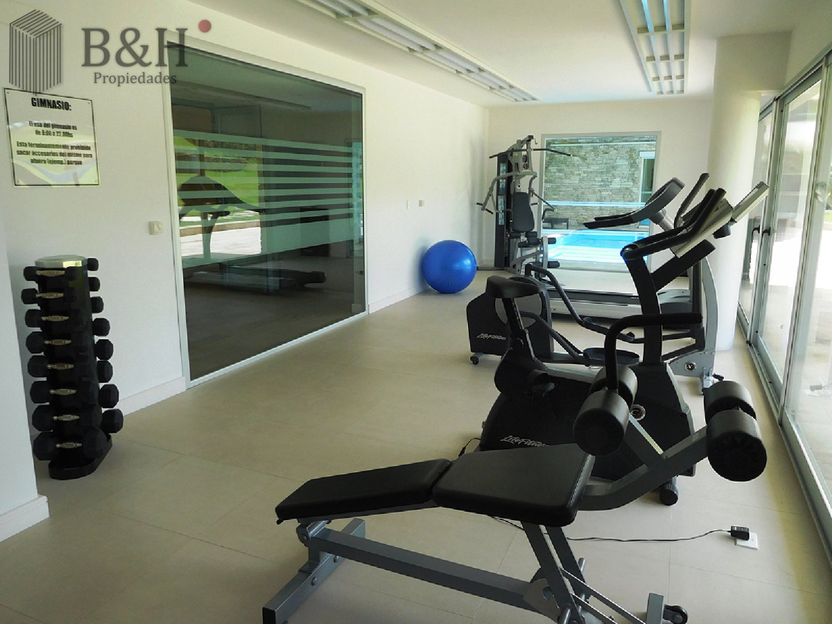 Apartamento ID.5463 - Apartamento en Brava 2 dormitorios 2 baños, garage