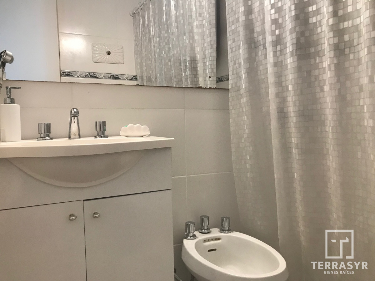 Apartamento ID.114 - En península, a metros del mar, zona puerto. Imperdible