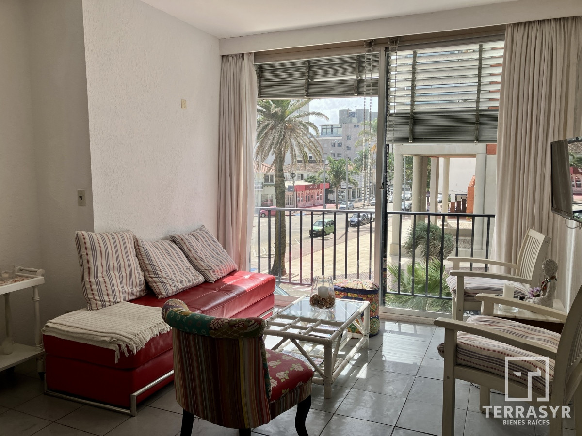 Apartamento ID.114 - En península, a metros del mar, zona puerto. Imperdible