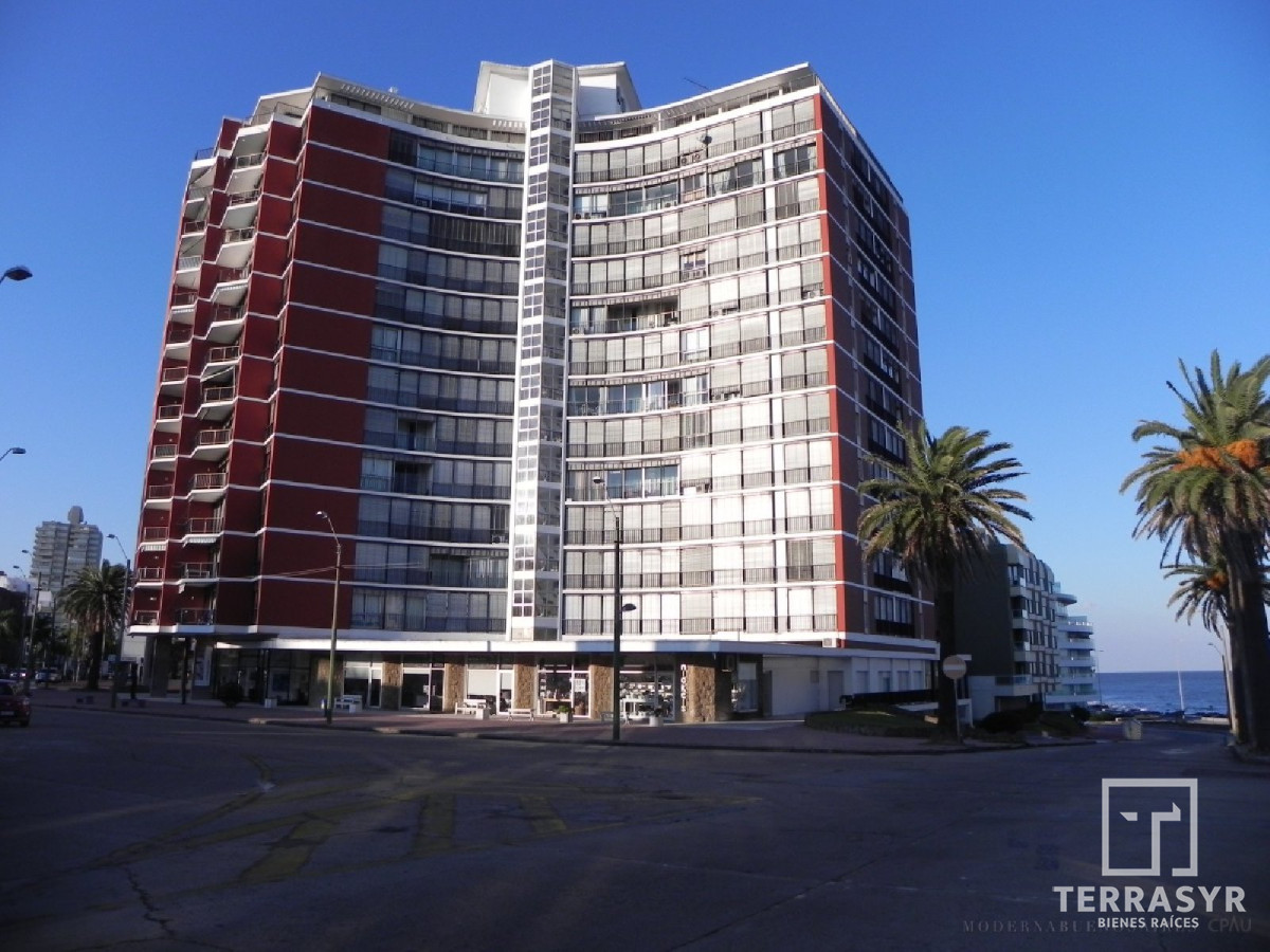 Apartamento ID.529 - Depto en el corazón de la península!! Hermosa vista al puerto !