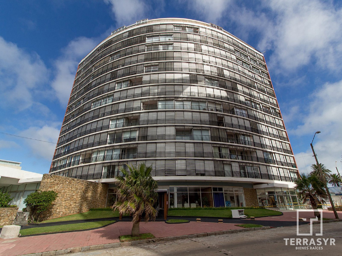 Apartamento ID.529 - Depto en el corazón de la península!! Hermosa vista al puerto !