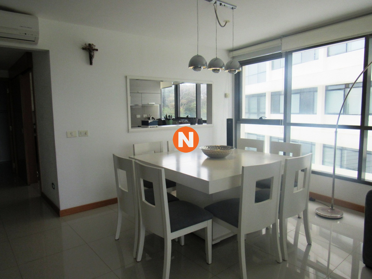 Apartamento Ref.220394 - VENTA DE APARTAMENTO DE 3 SUITES EN EDIFICIO BLUE BIRD PUNTA DEL ESTE