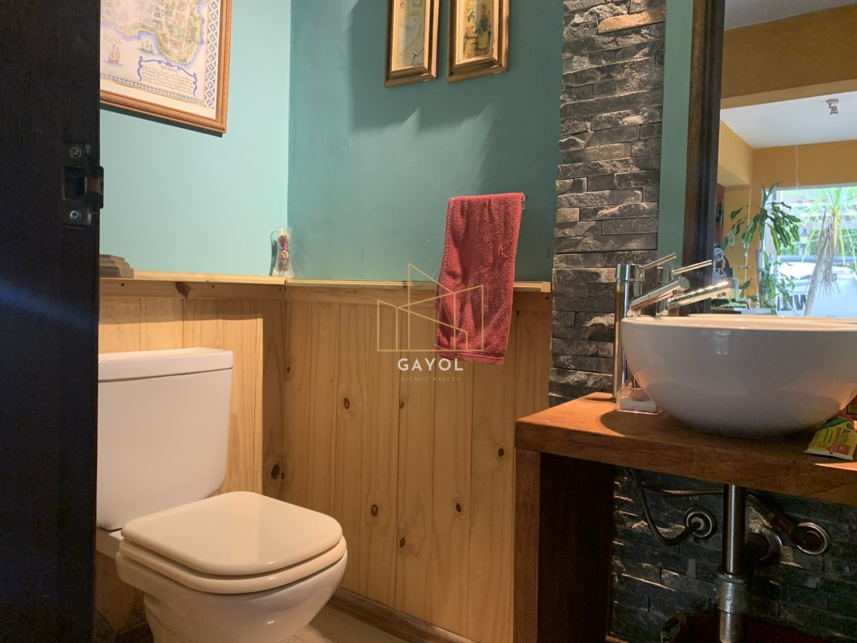 Casa ID.400 - Casa en barrio privado en Jardines de Córdoba 4 dormitorios con parrillero