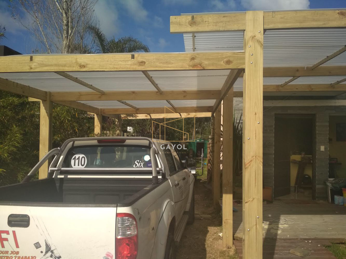 Casa ID.400 - Casa en barrio privado en Jardines de Córdoba 4 dormitorios con parrillero