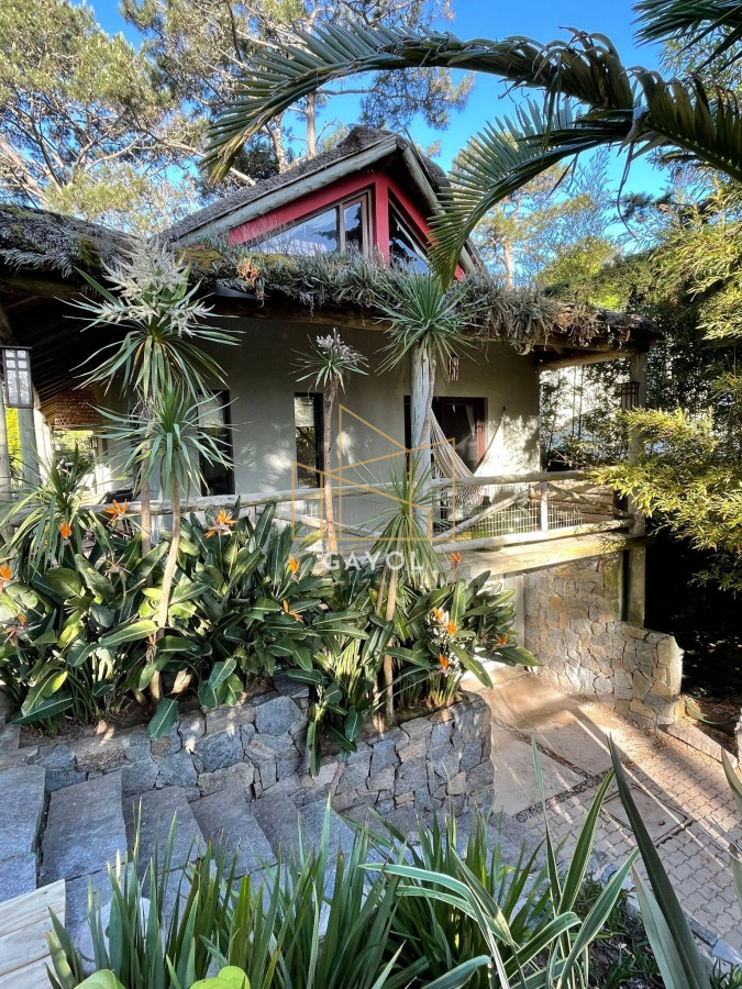 Casa ID.393 - Casa en Montoya 3 dormitorios con deck y parrillero