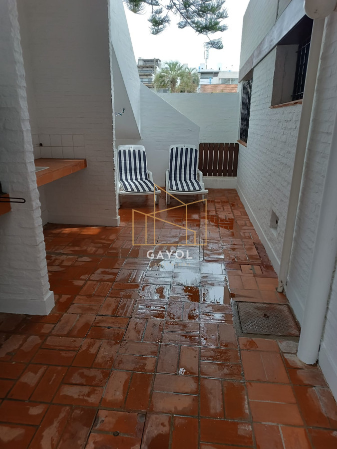 Casa ID.389 - Casa en La Barra 3 dormitorios 2 baños, parrillero