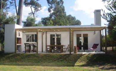 Casa en barrio privado en Jardines de Córdoba 4 dormitorios con parrillero