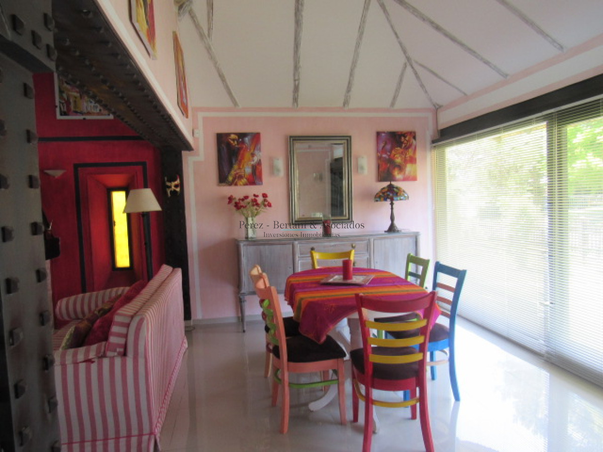 Casa ID.773 - Casa en Pinares 3 dormitorios con piscina y parrillero