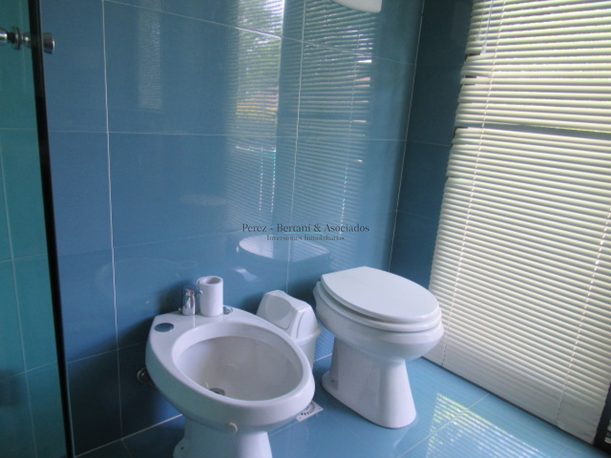 Casa ID.773 - Casa en Pinares 3 dormitorios con piscina y parrillero