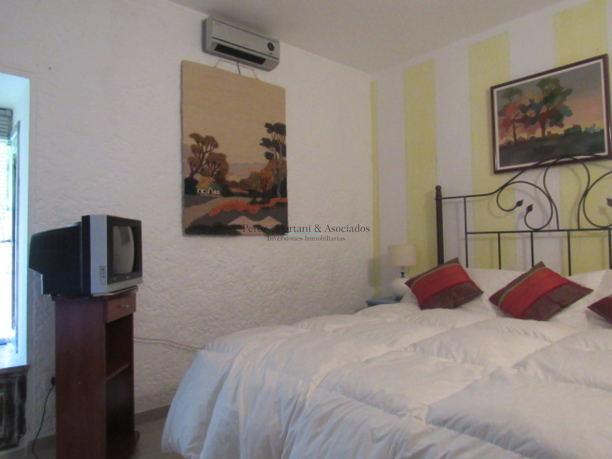 Casa ID.773 - Casa en Pinares 3 dormitorios con piscina y parrillero
