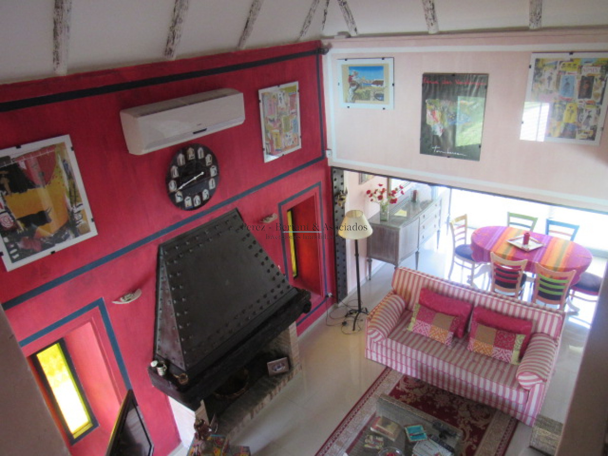 Casa ID.773 - Casa en Pinares 3 dormitorios con piscina y parrillero