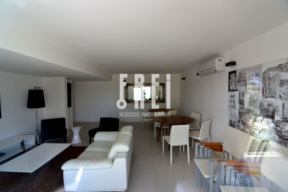 Apartamento ID.33 - Excelente oportunidad en la Península con vistas al mar
