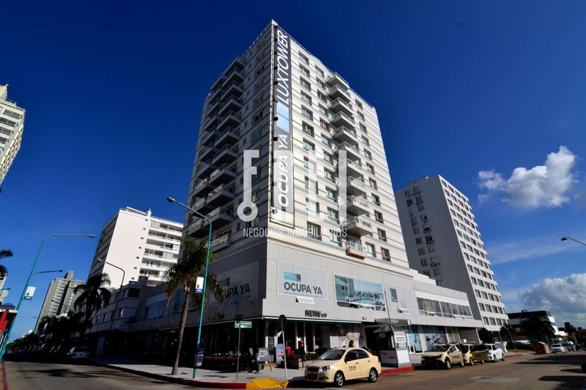 Apartamento ID.33 - Excelente oportunidad en la Península con vistas al mar