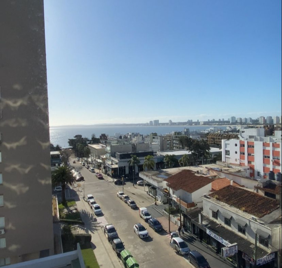 Excelente oportunidad en la Península con vistas al mar