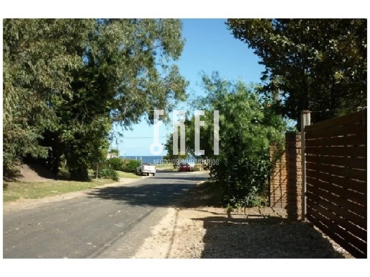Casa ID.9 - Casa en venta y alquiler anual, en Mansa.