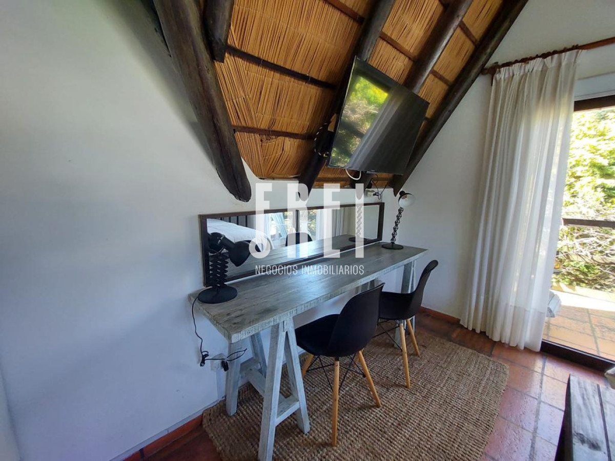 Casa ID.11 - Casa en Rincón del Indio 3 dormitorios piscina