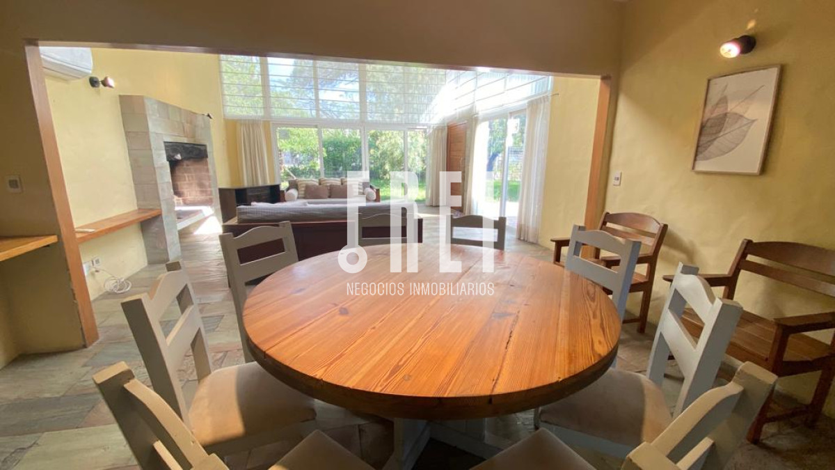 Casa ID.9 - Casa en venta y alquiler anual, en Mansa.
