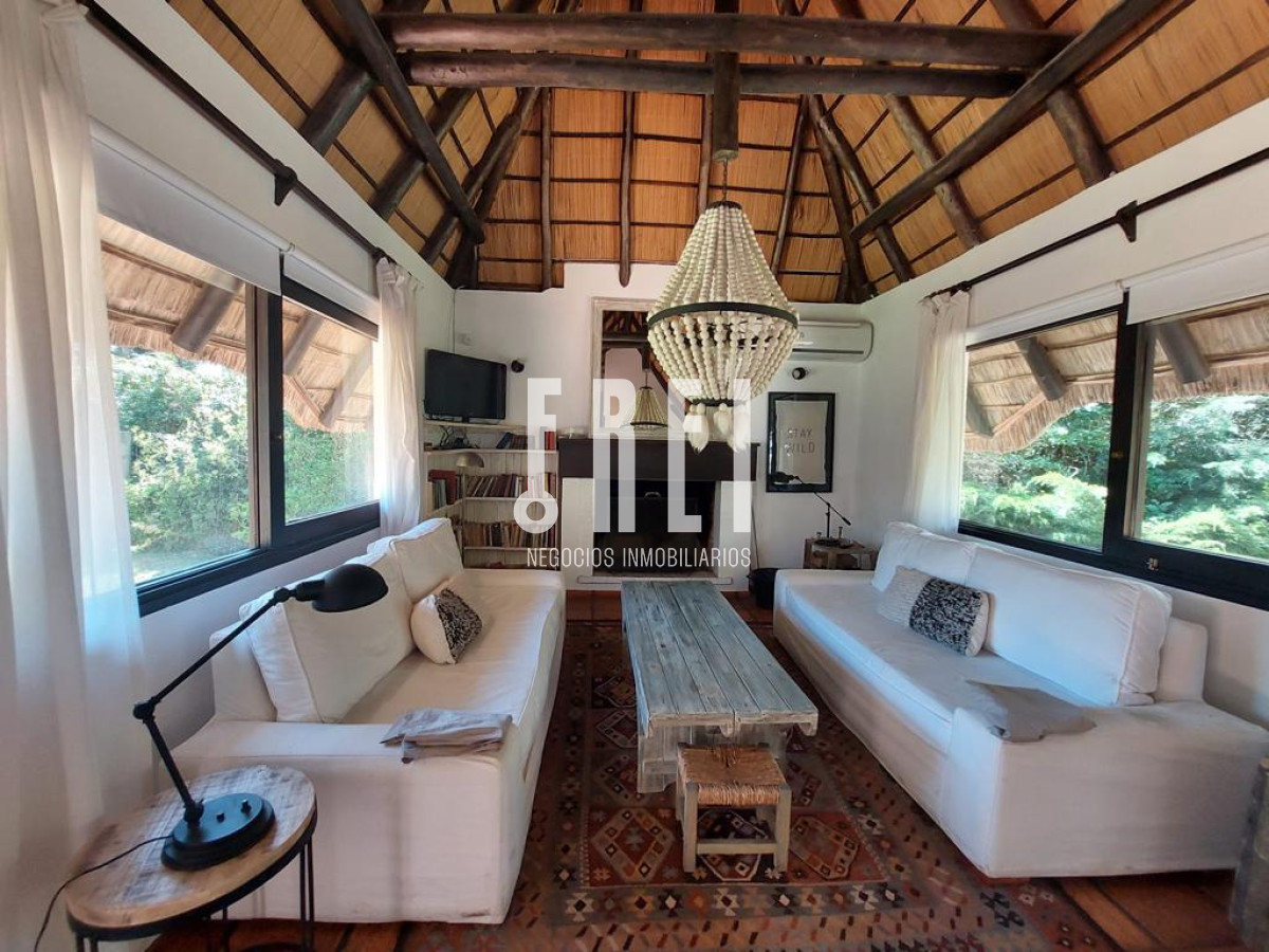 Casa ID.11 - Casa en Rincón del Indio 3 dormitorios piscina