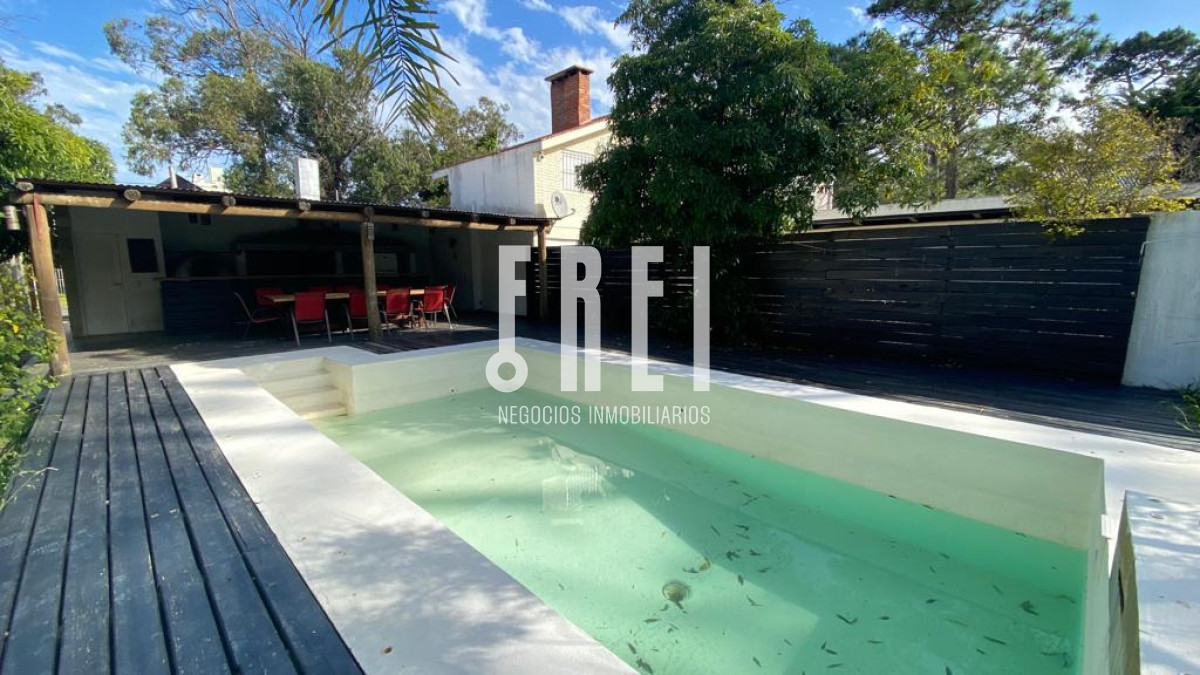 Casa ID.9 - Casa en venta y alquiler anual, en Mansa.