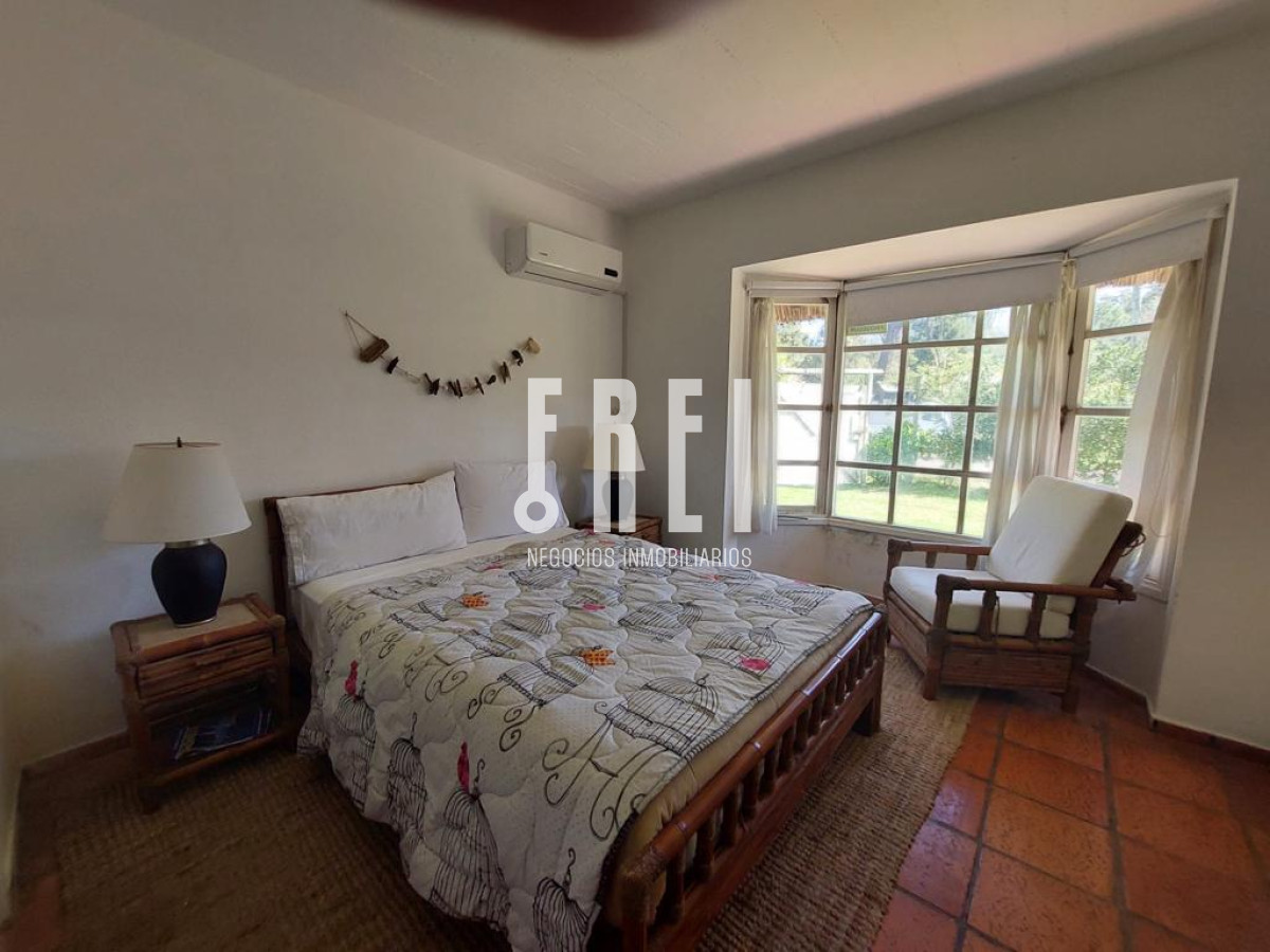Casa ID.11 - Casa en Rincón del Indio 3 dormitorios piscina
