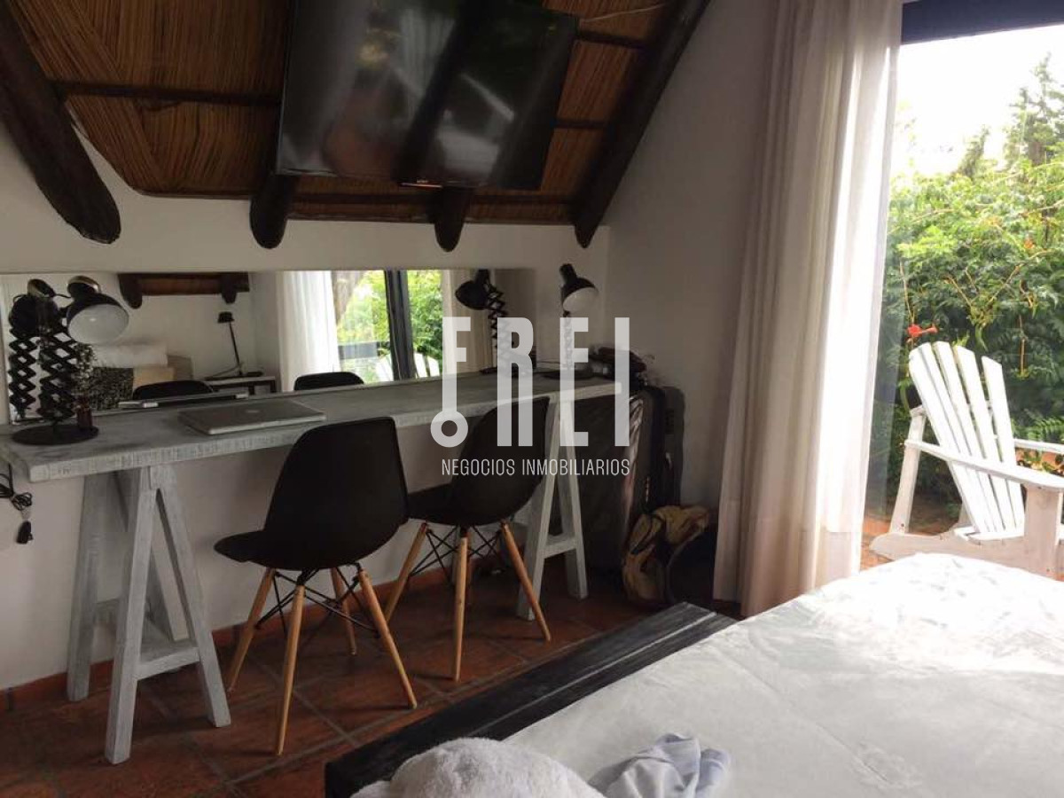 Casa ID.11 - Casa en Rincón del Indio 3 dormitorios piscina