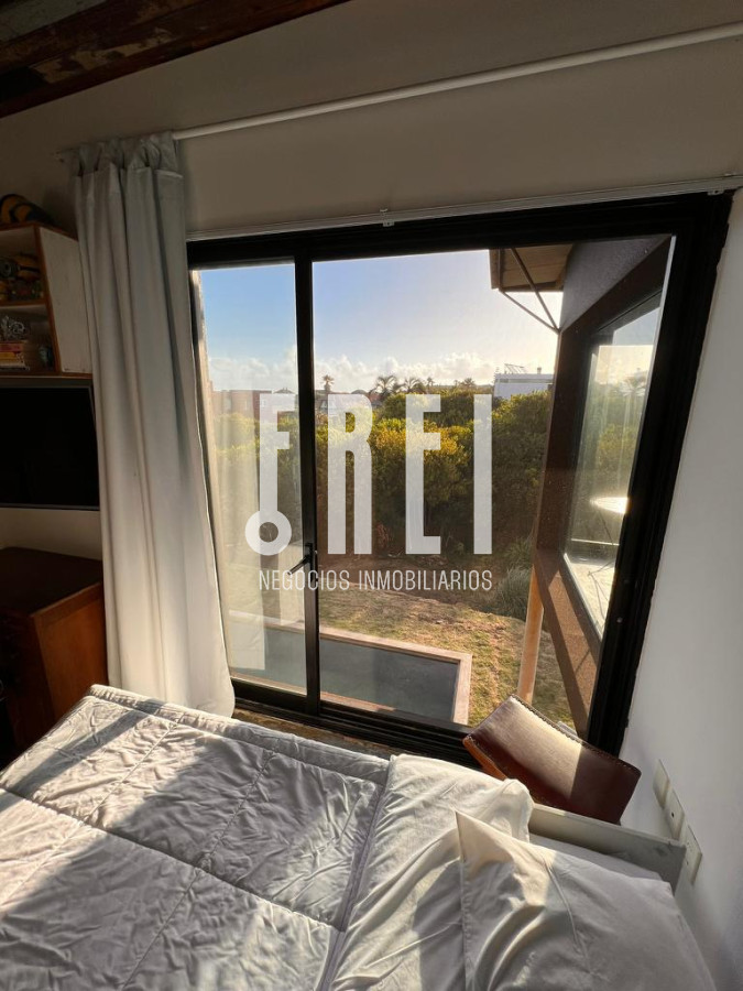 Casa ID.24 - Moderna casa en venta en Punta Piedras