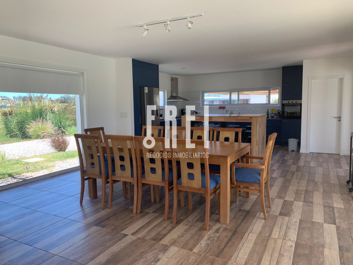 Casa ID.23 - Moderna casa en El Quijote en venta y alquiler