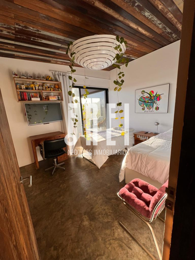 Casa ID.24 - Moderna casa en venta en Punta Piedras